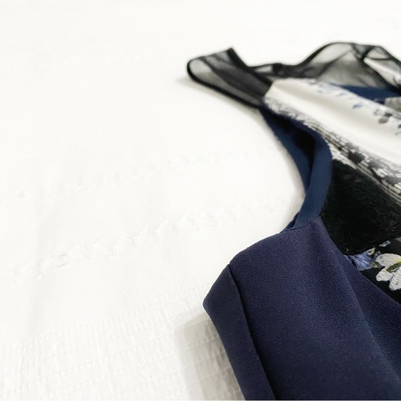 𝅺BCBGMAXAZRIA RUNWAY ZUZANA NAVY LACE FLORAL PATCHWORK SLEEVELESS BOHO DRESS - Picture 9 of 11